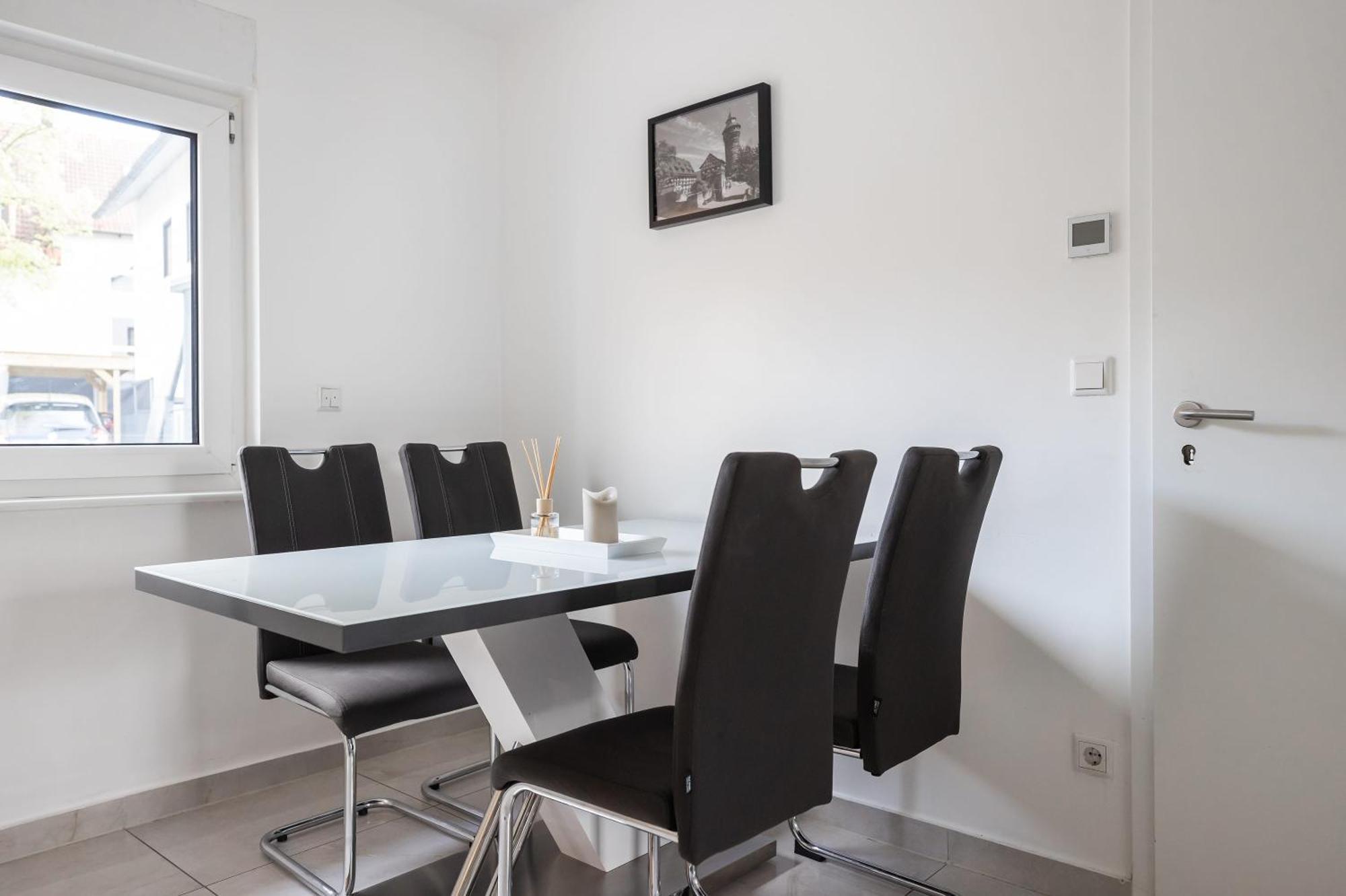 Rooms By Staystay I 24 Hours Check-In Nürnberg Exteriör bild